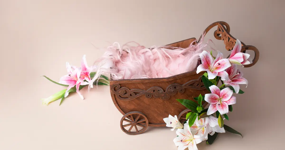 baby in bloom
